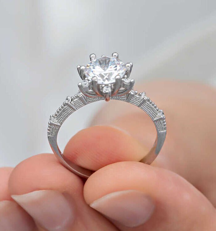 Silver White Zircon Stones Women's Ring